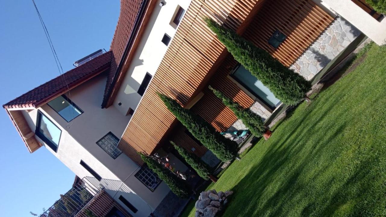 Hotel Casa Borgo à Braşov Extérieur photo
